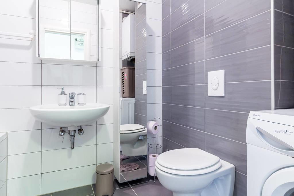 Flexible Selfcheckins 9 - Zagreb - Garage - Electric Vehicle Ccharger - Loggia - New - Apartments Repinc 9 외부 사진