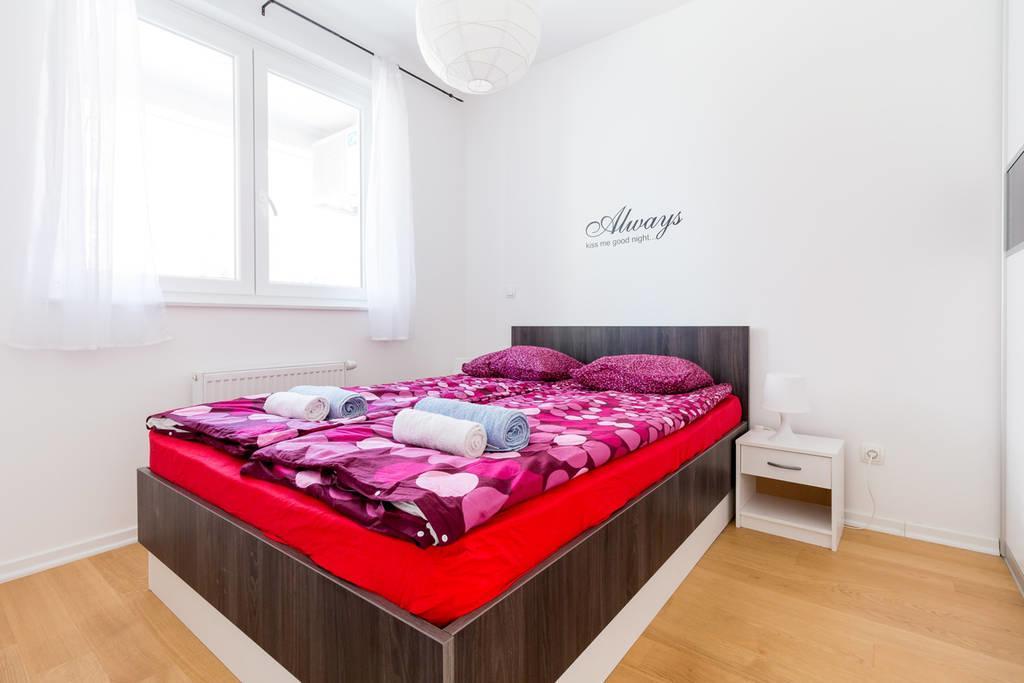 Flexible Selfcheckins 9 - Zagreb - Garage - Electric Vehicle Ccharger - Loggia - New - Apartments Repinc 9 외부 사진