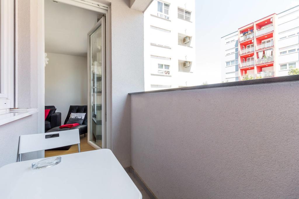 Flexible Selfcheckins 9 - Zagreb - Garage - Electric Vehicle Ccharger - Loggia - New - Apartments Repinc 9 외부 사진
